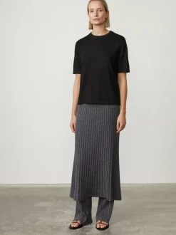 Store The Julia Tee Women Tops